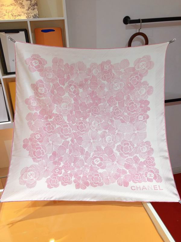 Chanel silk scarf 90X90cm E21 (21)